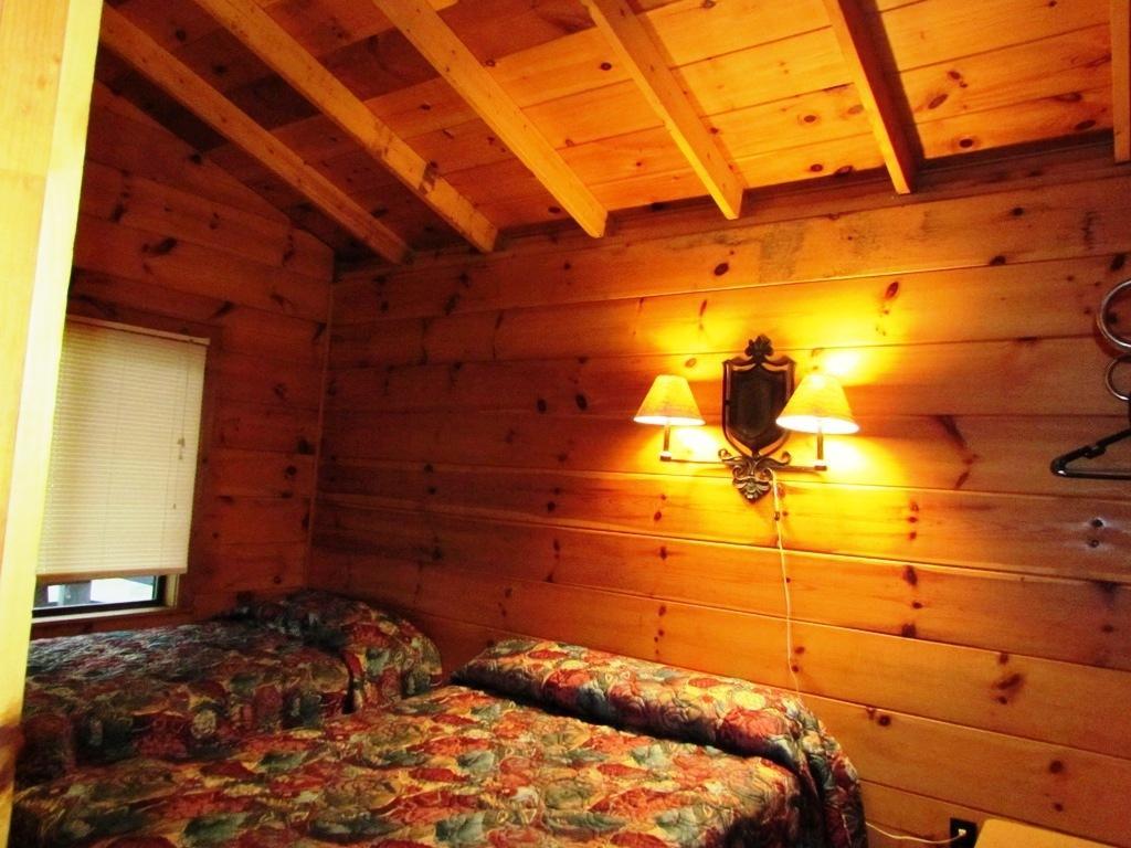 Depe Dene Resort Lake George Oda fotoğraf